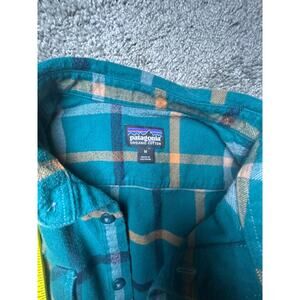 Patagonia Flannel Size M Men's Plaid 100% Cotton Green